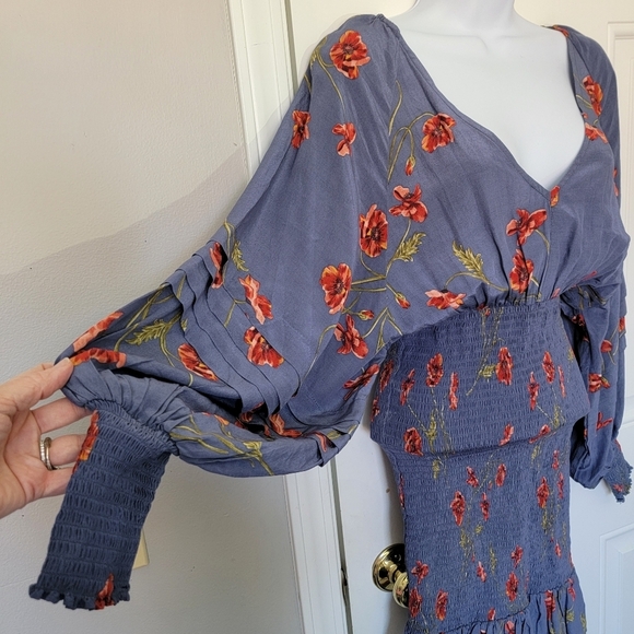 ASTR The Label Blue Floral Dress Ballon Dolman Sleeves Ruched Skirt Size S - Picture 4 of 13